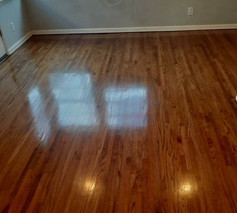 an image that represents hardwood flooring