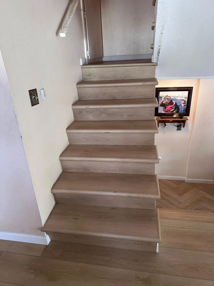 SPC plank replacement - staircase