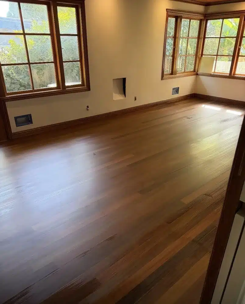 Hardwood Floor Refinishing Service